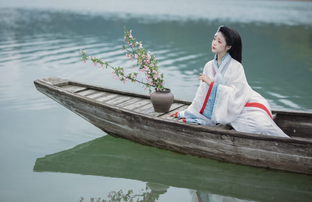 YiTuYu艺图语 Vol.5040 Yun Yun De Hei Yan Quan Er