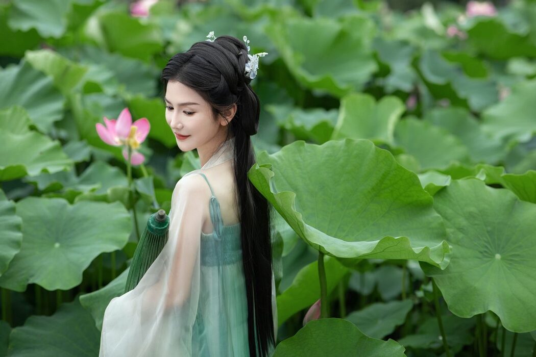 YiTuYu艺图语 Vol.5076 Ji Yi
