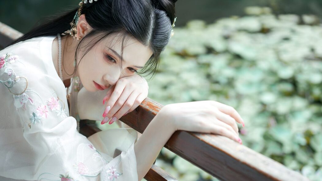YiTuYu艺图语 Vol.4988 Xue Gao