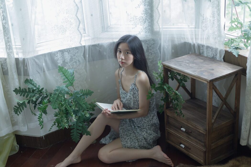 YiTuYu艺图语 Vol.5030 Si Mao Shao Nu