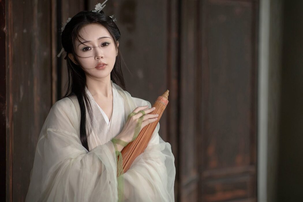YiTuYu艺图语 Vol.5016 Su Mei Zai Lu Shang