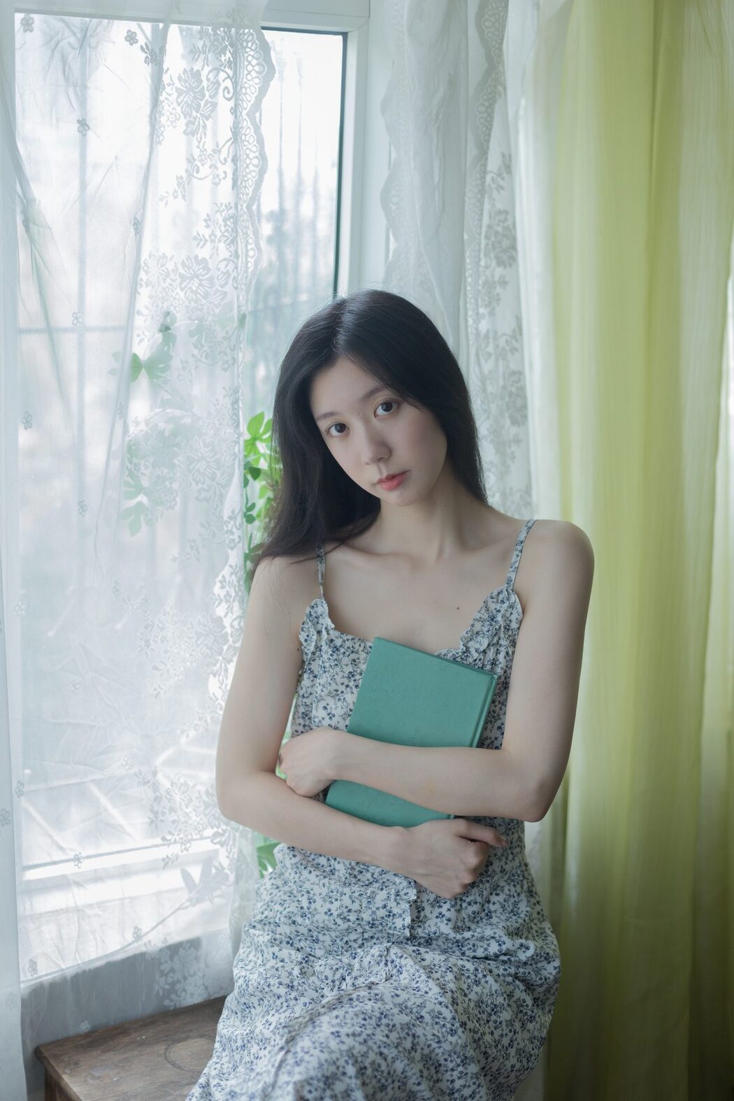 YiTuYu艺图语 Vol.5030 Si Mao Shao Nu