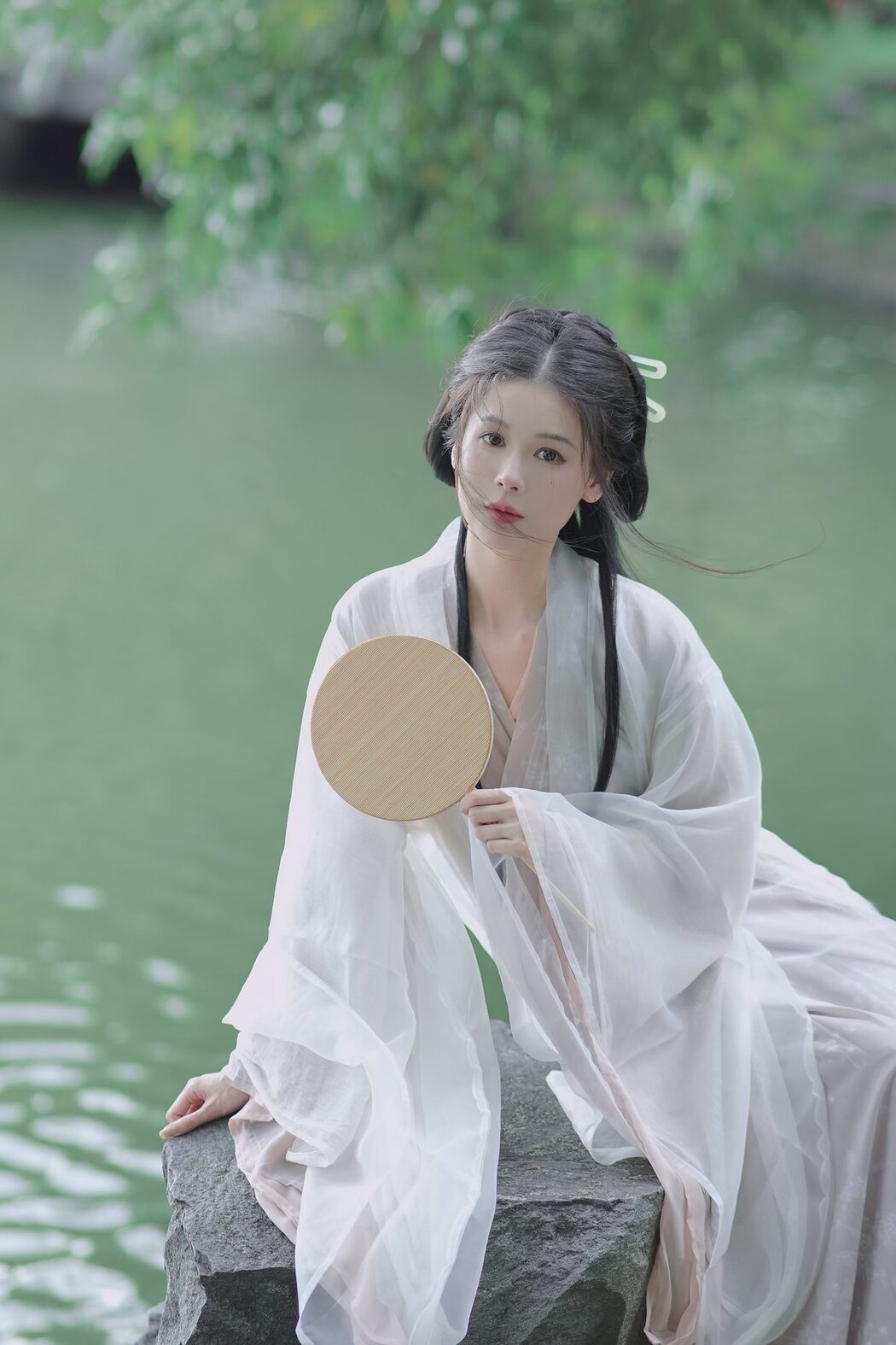 YiTuYu艺图语 Vol.5075 Yi Yi