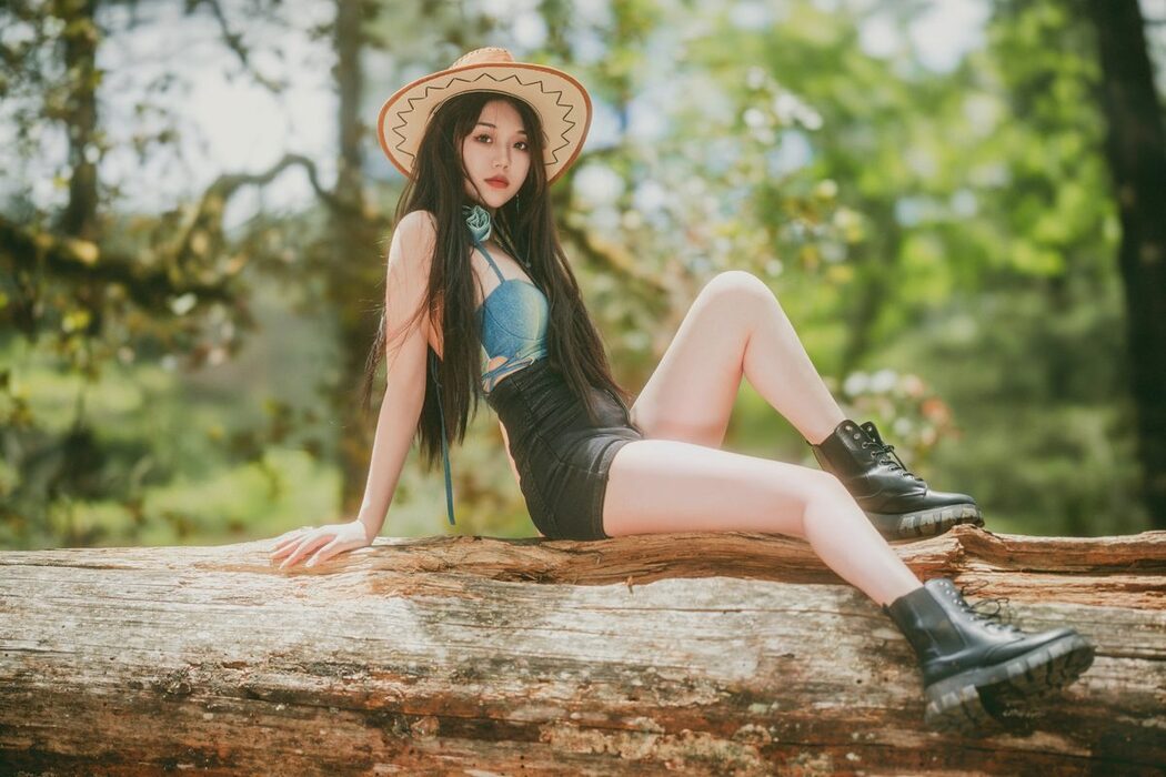 YiTuYu艺图语 Vol.5050 Pei Tong Xue