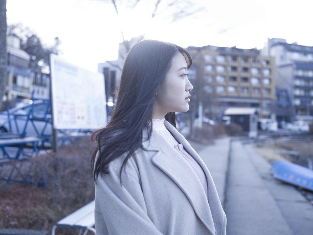 JP Himesaki Hana 姫咲はな – 光の差す方角へ (84P)