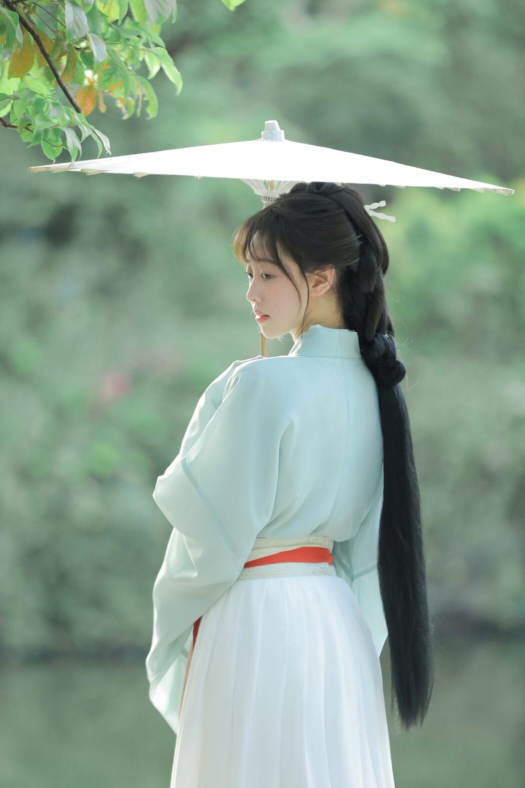 YiTuYu艺图语 Vol.5068 Qian Qian