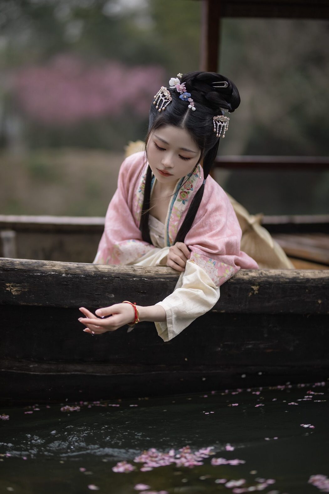 YiTuYu艺图语 Vol.5065 Yun Yun De Hei Yan Quan Er