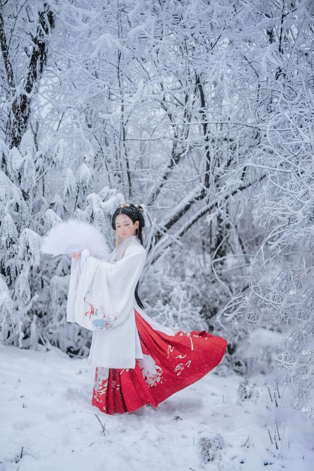 YiTuYu艺图语 Vol.5144 Pang Pang De Xiao Lu Jun