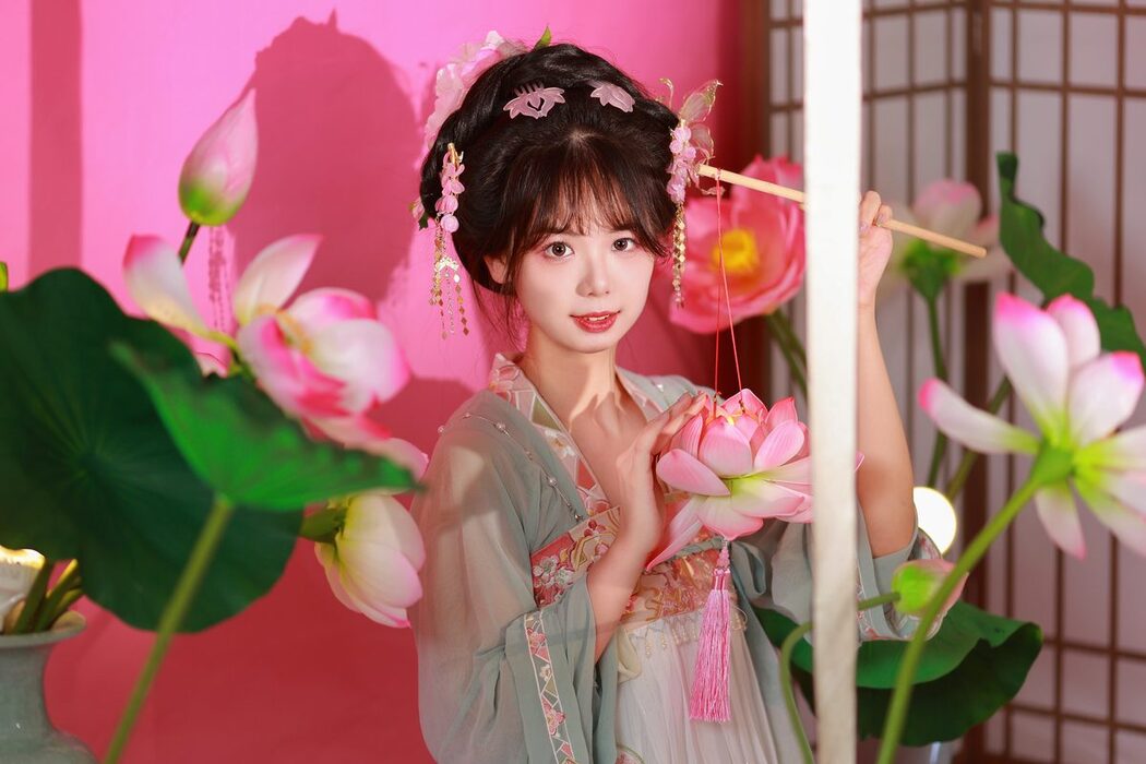YiTuYu艺图语 Vol.5061 Mu Yan Se Cc