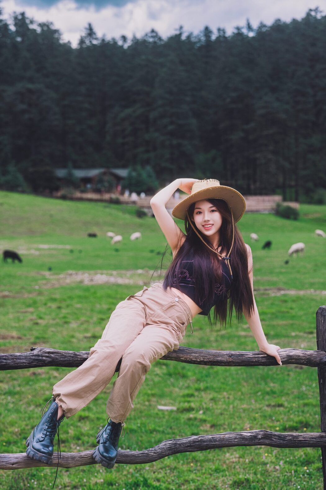 YiTuYu艺图语 Vol.5109 Pei Tong Xue