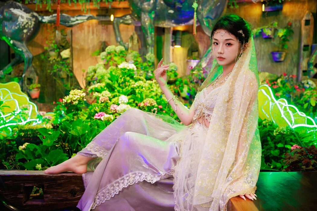 YiTuYu艺图语 Vol.5063 Pei Tong Xue