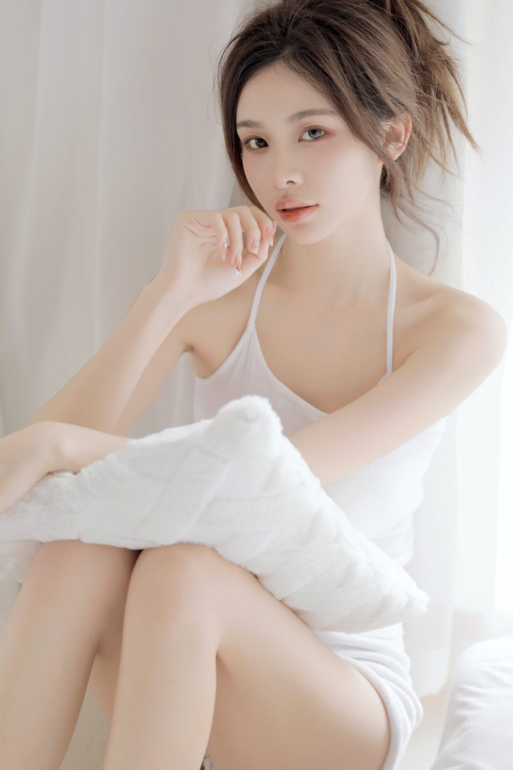 YiTuYu艺图语 Vol.5084 Xiao Fei ZZ
