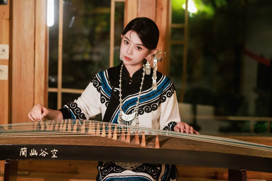 YiTuYu艺图语 Vol.5057 Pei Tong Xue