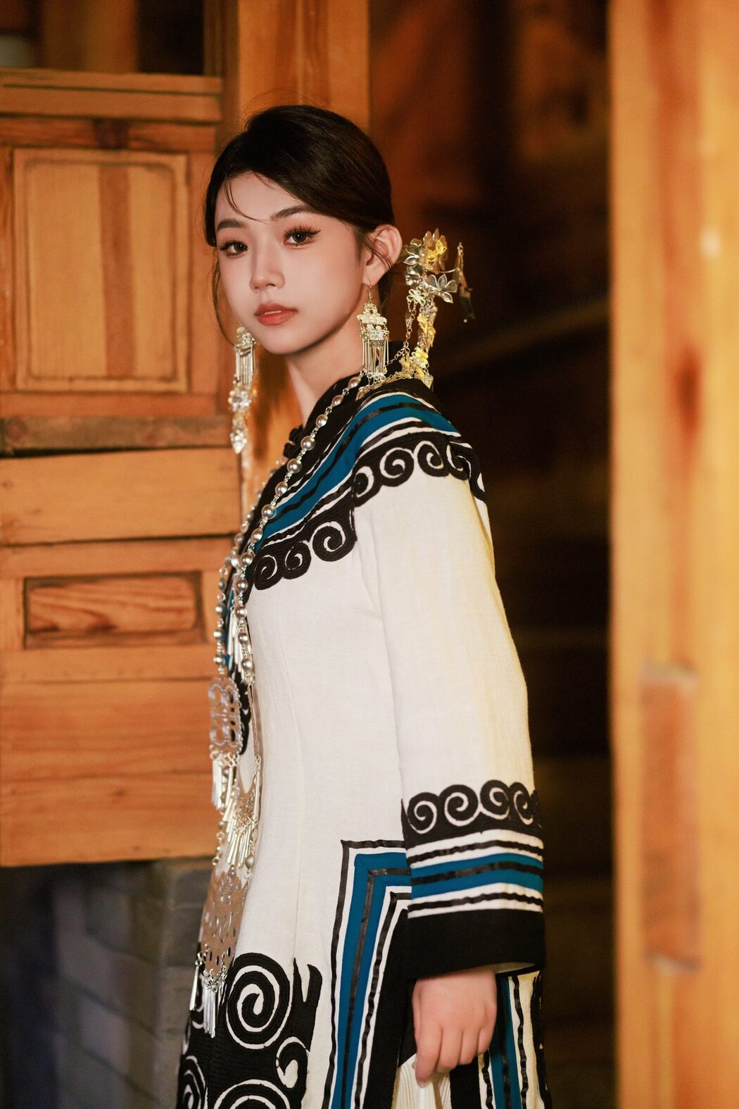 YiTuYu艺图语 Vol.5057 Pei Tong Xue