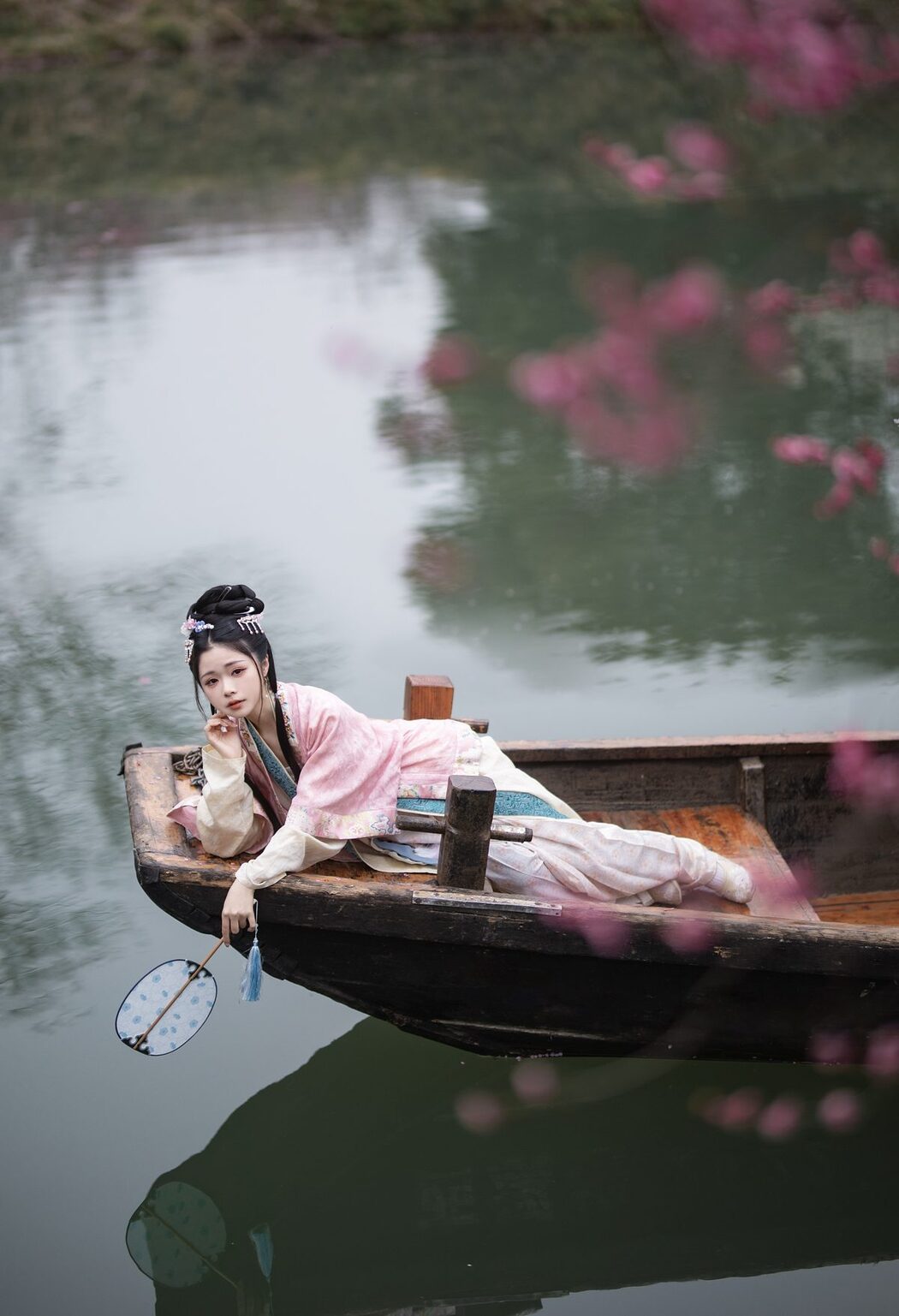 YiTuYu艺图语 Vol.5065 Yun Yun De Hei Yan Quan Er