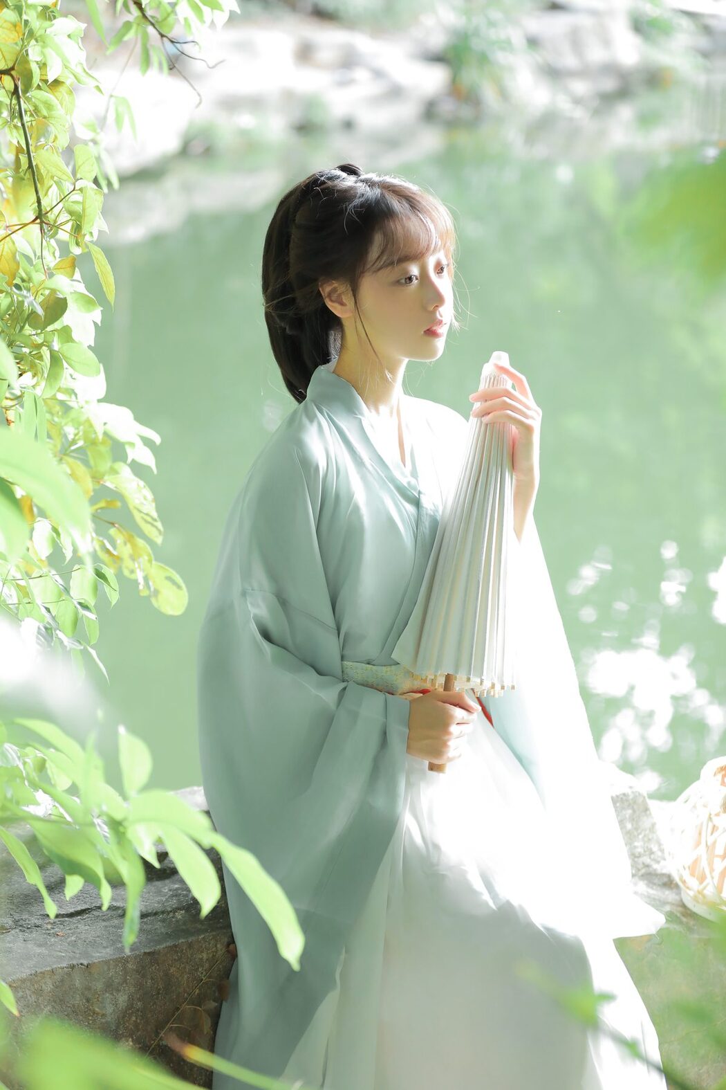 YiTuYu艺图语 Vol.5068 Qian Qian