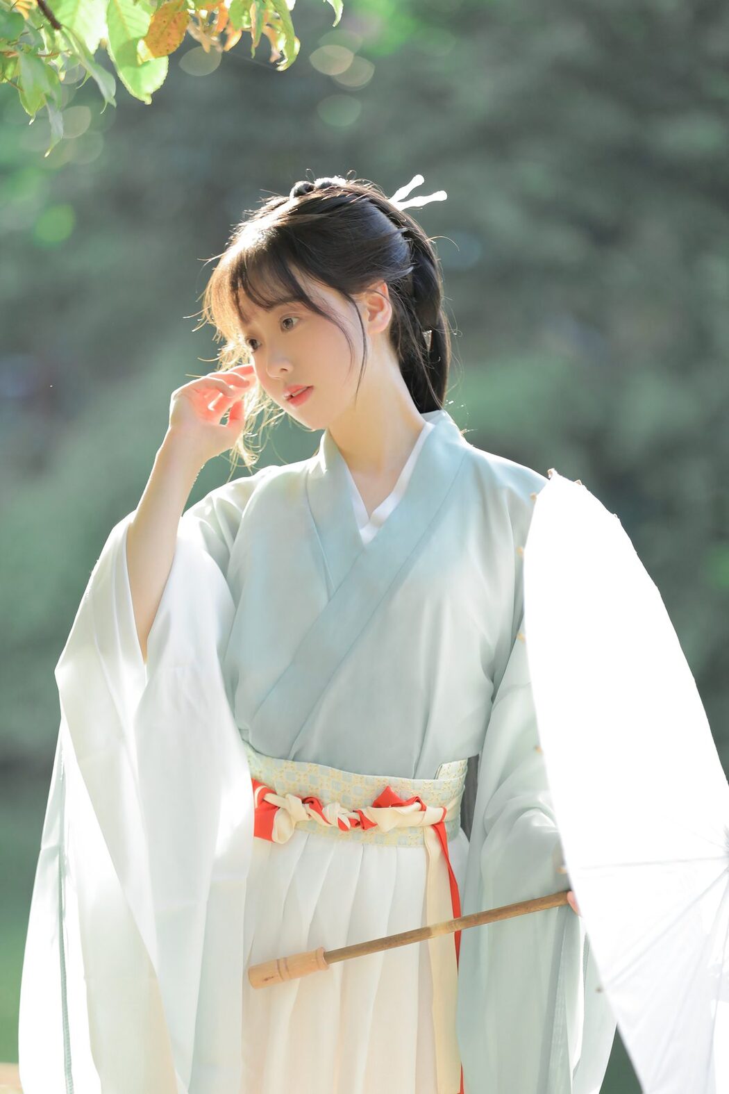 YiTuYu艺图语 Vol.5068 Qian Qian