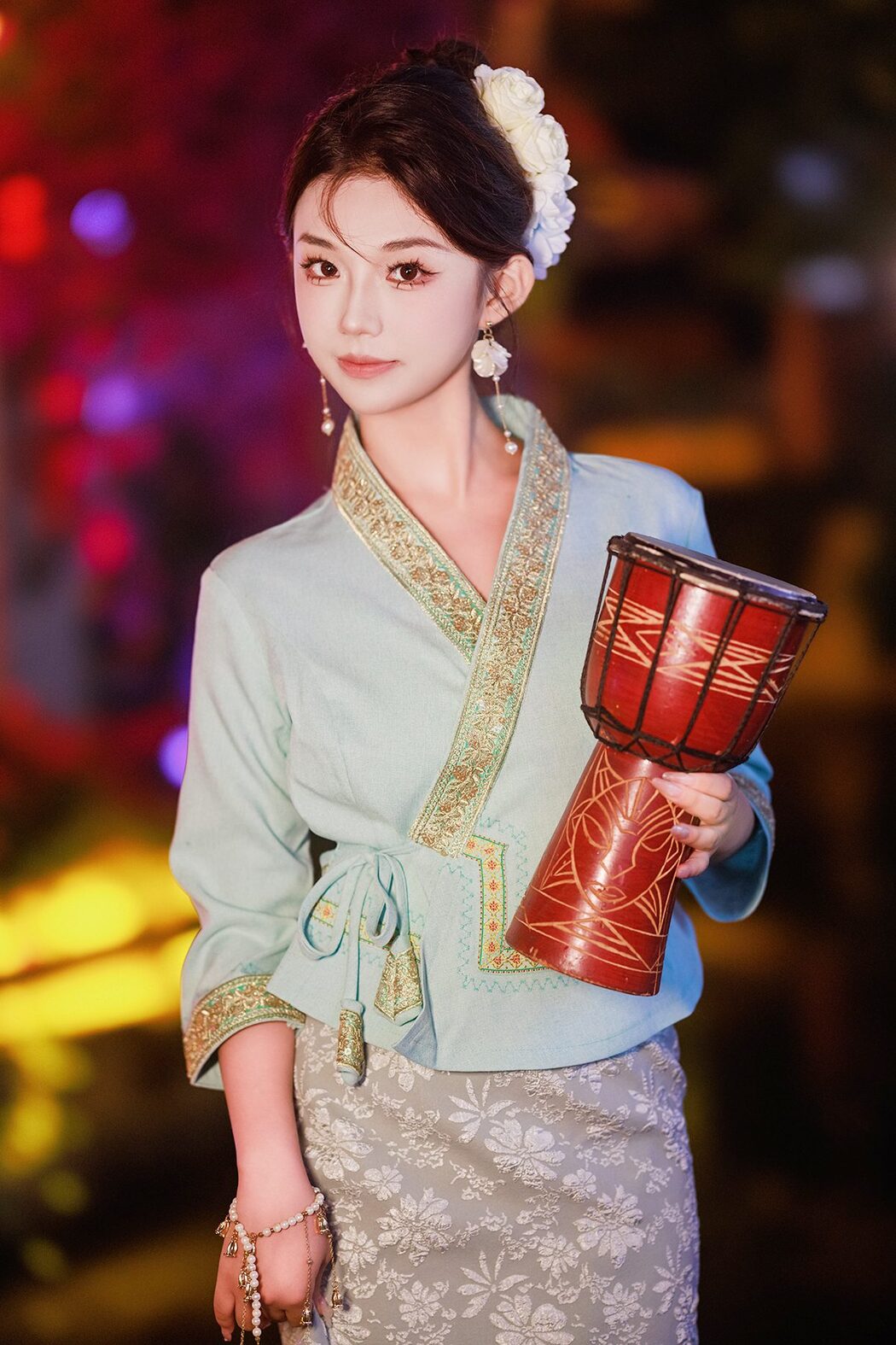 YiTuYu艺图语 Vol.5072 Pei Tong Xue Cover Photo