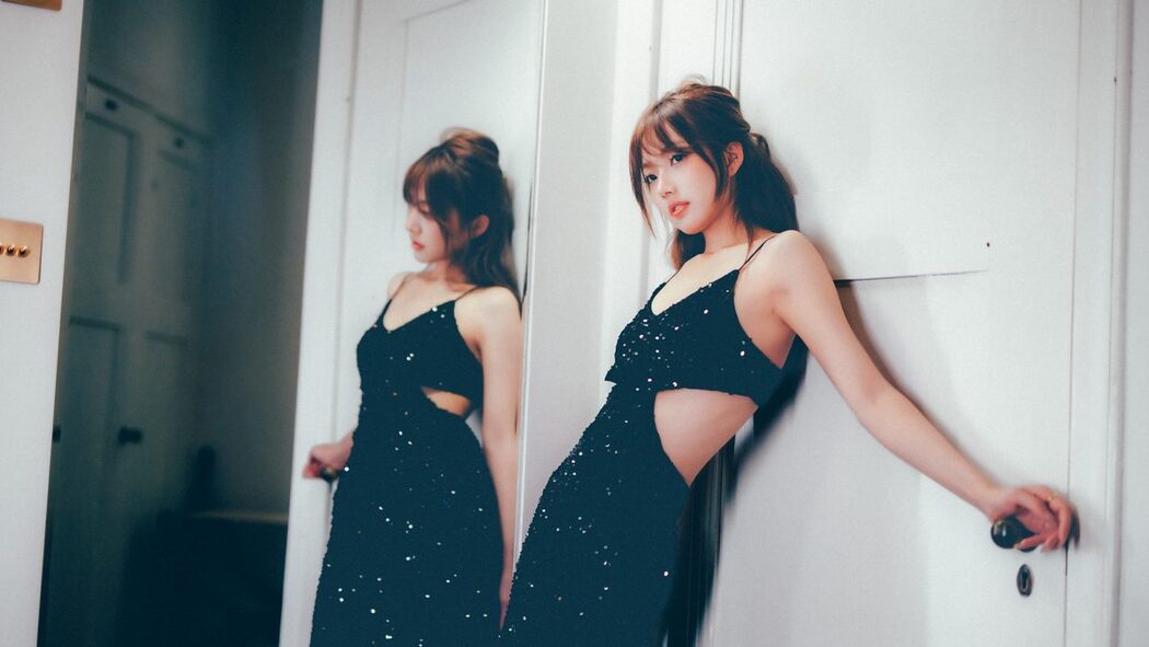 YiTuYu艺图语 Vol.5045 Xiao Xiao