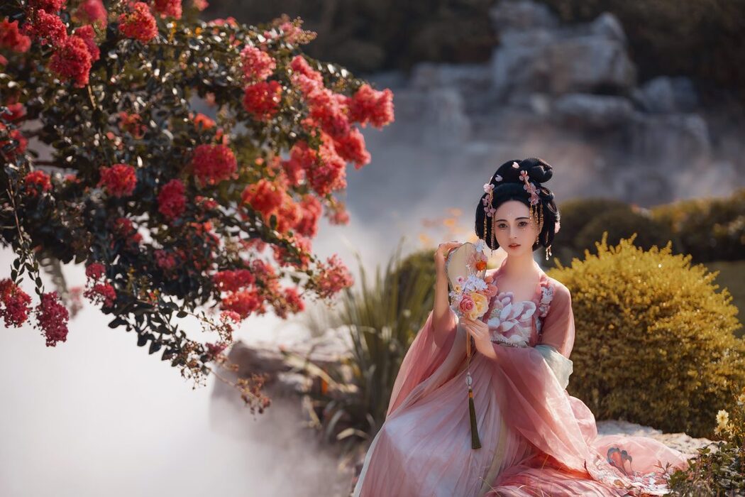 YiTuYu艺图语 Vol.5079 Qian Luo