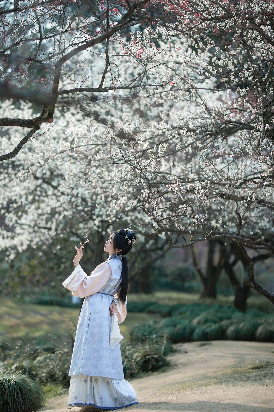 YiTuYu艺图语 Vol.5073 Yun Yun De Hei Yan Quan Er