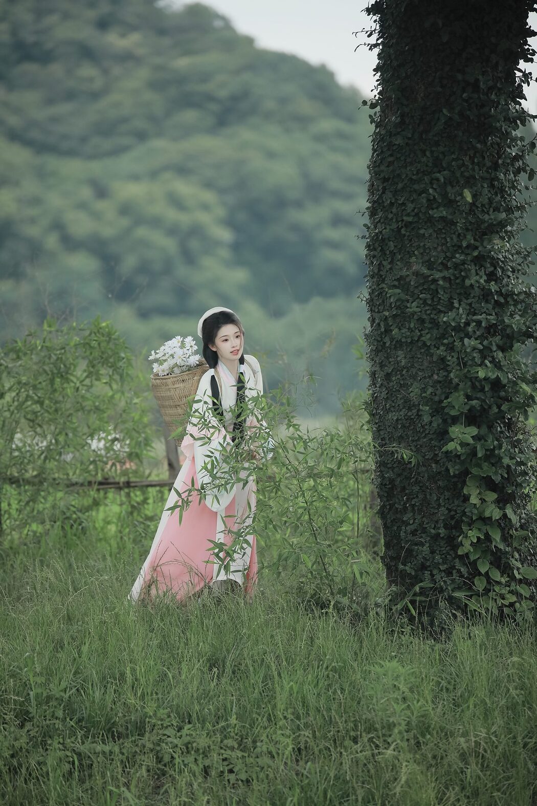 YiTuYu艺图语 Vol.5161 Miao Miao Jia De Xiao Yu Gan