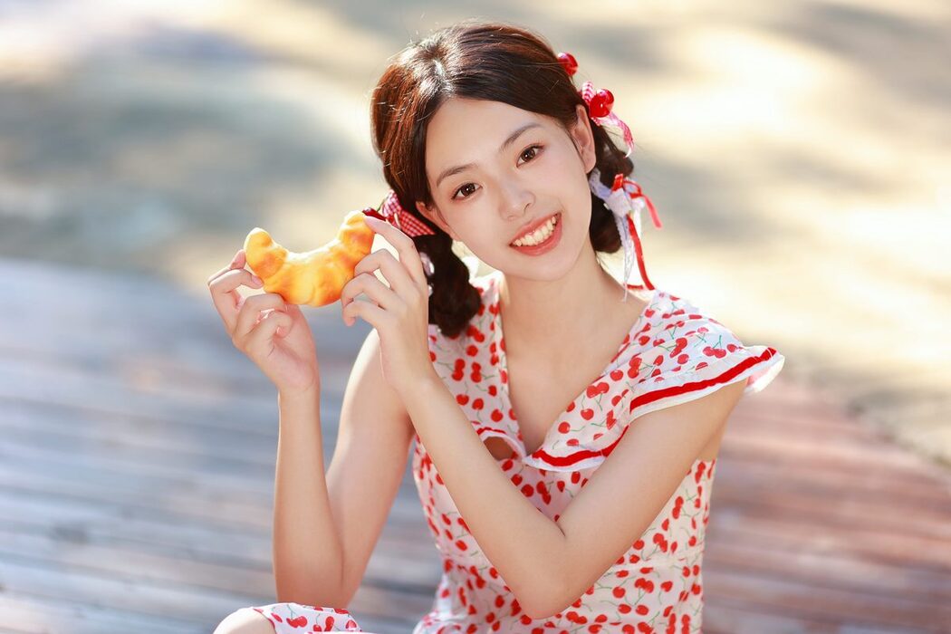 YiTuYu艺图语 Vol.5051 Xiao Tian Tong Xue