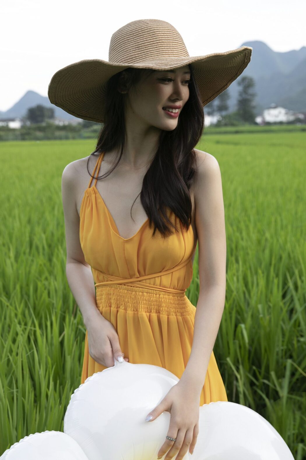 YiTuYu艺图语 Vol.5133 Chenaling_cl