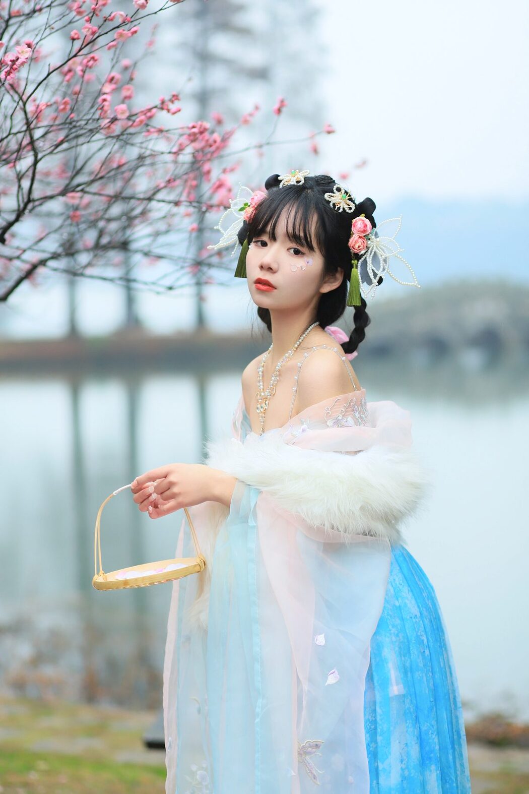 YiTuYu艺图语 Vol.5120 Xiao Yang
