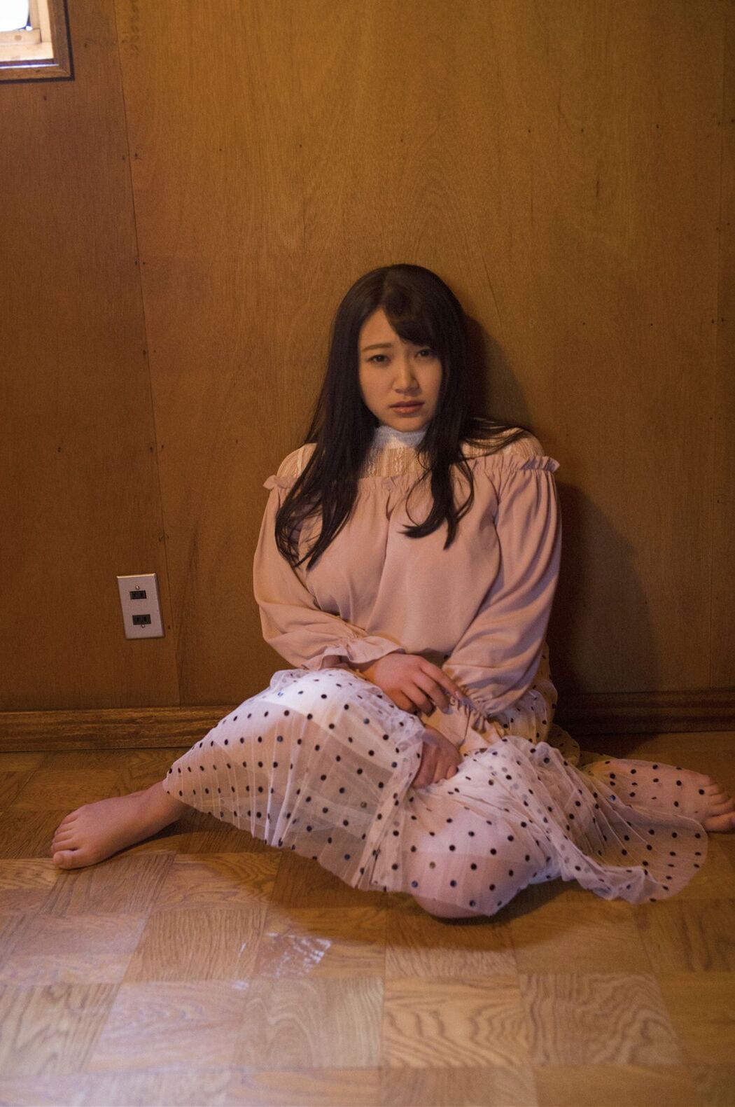 JP Himesaki Hana 姫咲はな – 光の差す方角へ (84P)