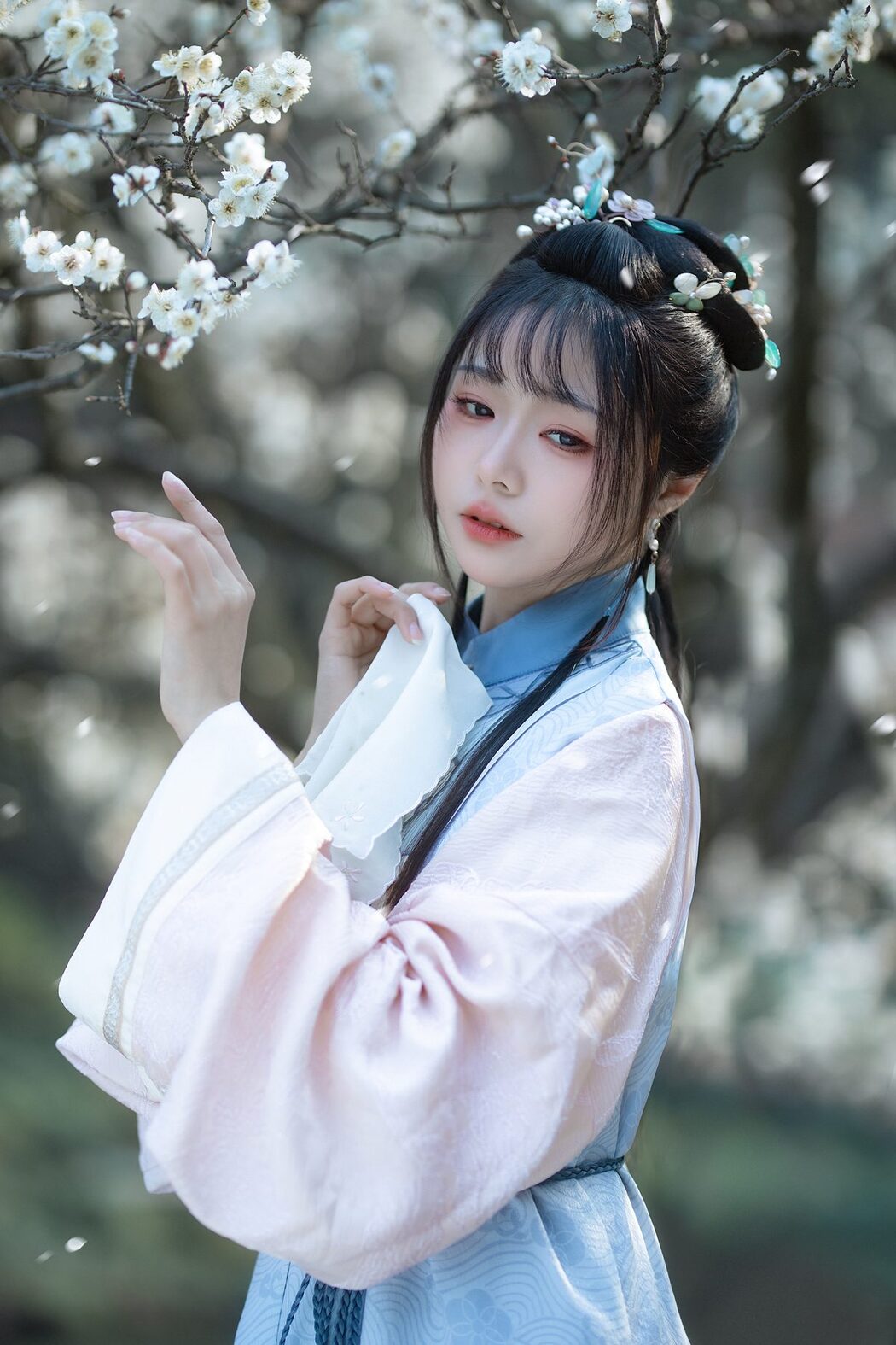 YiTuYu艺图语 Vol.5073 Yun Yun De Hei Yan Quan Er