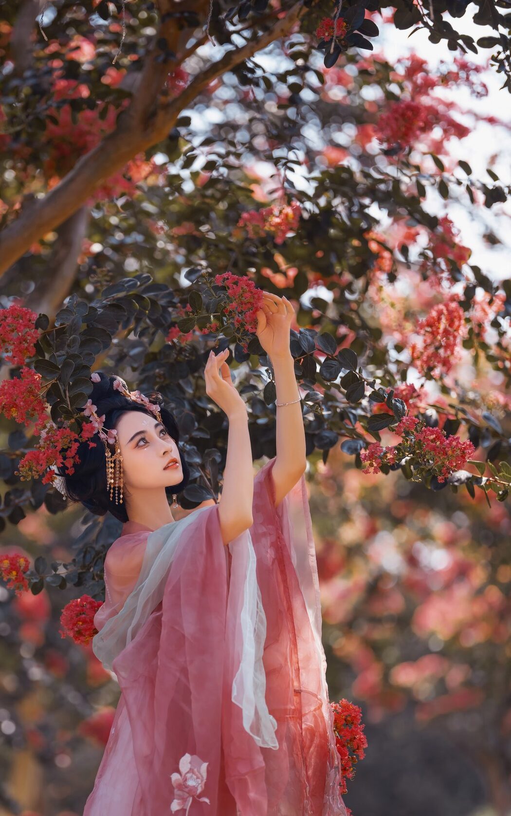 YiTuYu艺图语 Vol.5079 Qian Luo