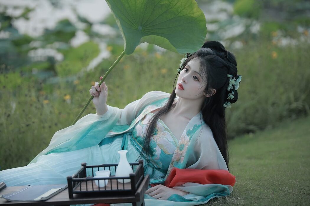 YiTuYu艺图语 Vol.5154 Dai Bu Zhu De Yi Mi
