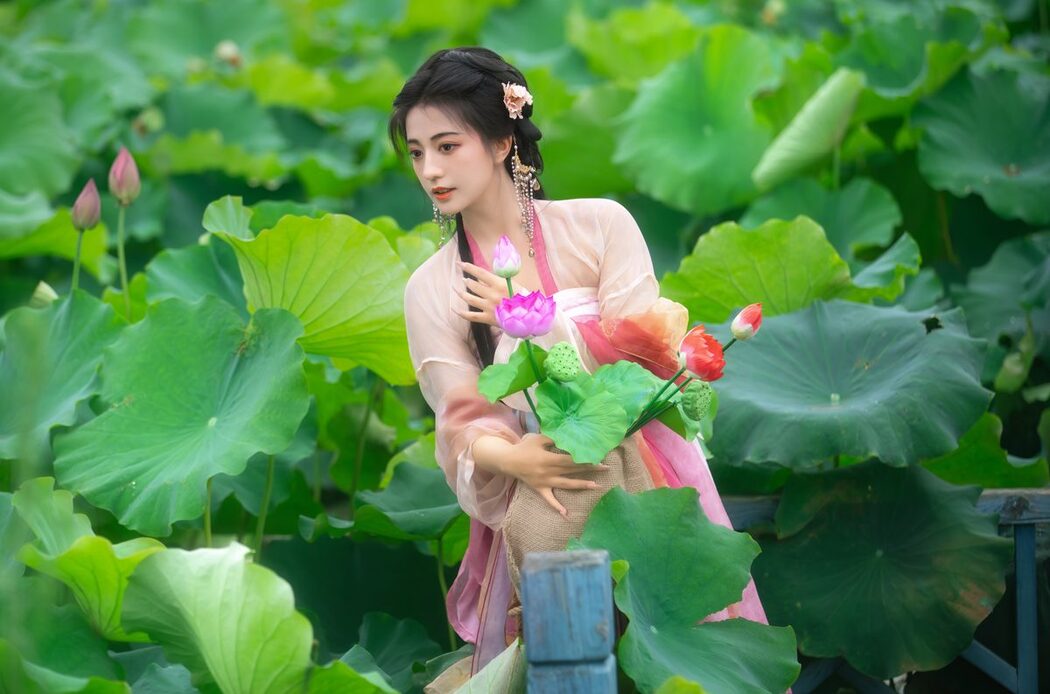 YiTuYu艺图语 Vol.5102 Wan Wan