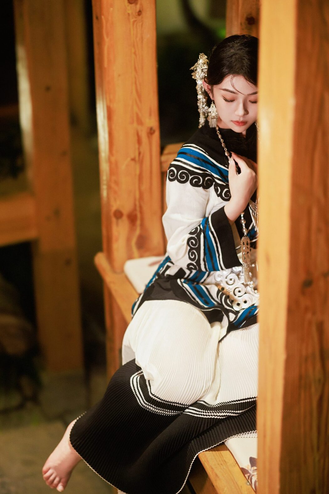 YiTuYu艺图语 Vol.5057 Pei Tong Xue
