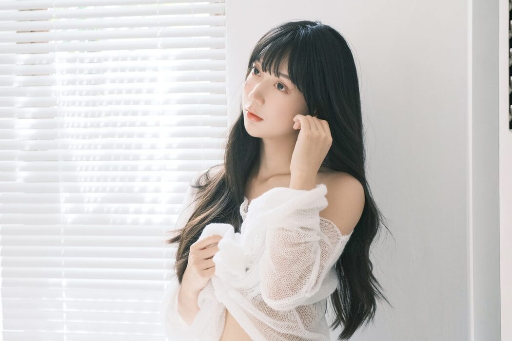 YiTuYu艺图语 Vol.5055 Ke Ai Zhou Zz