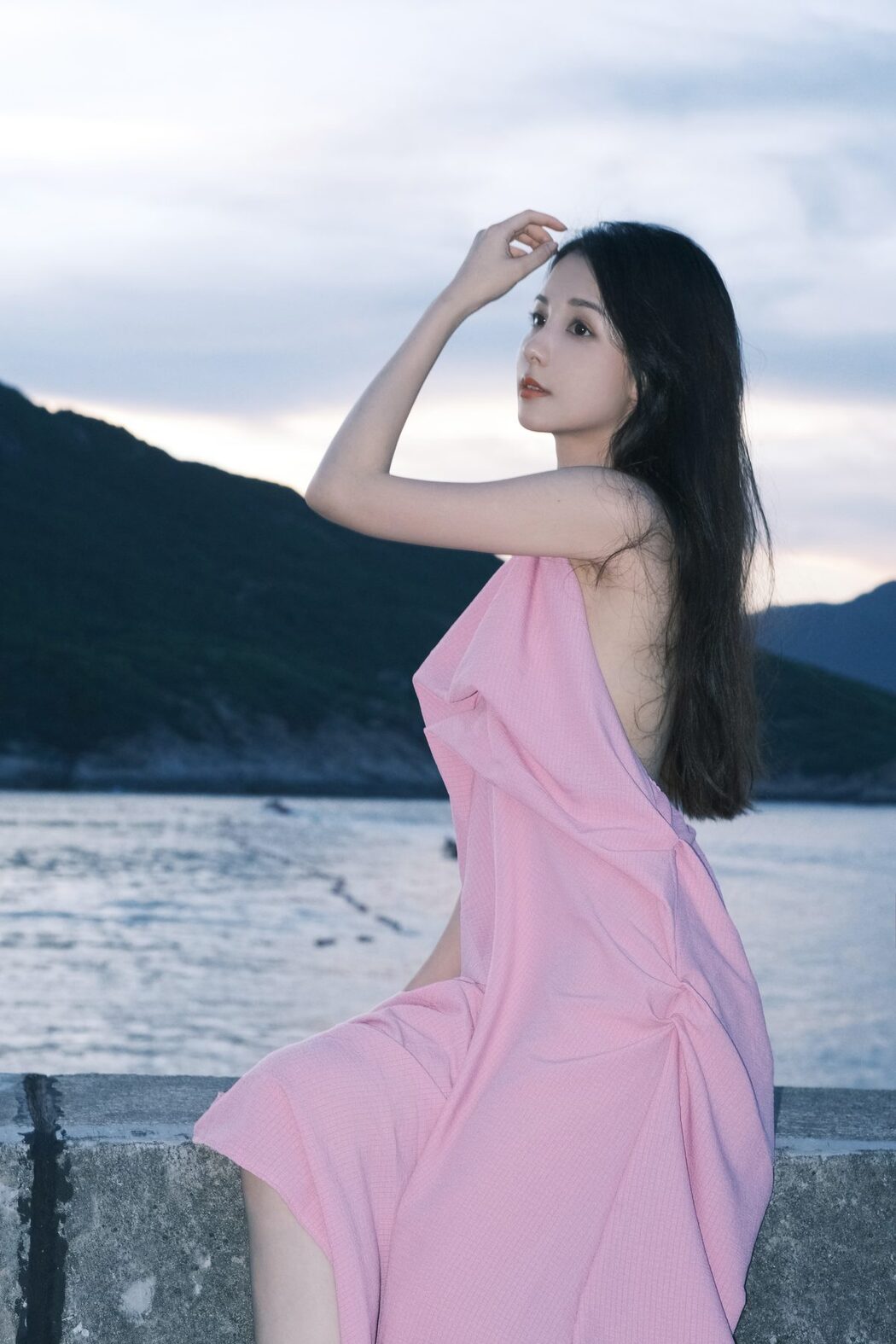 YiTuYu艺图语 Vol.5129 Mei Xin Xin