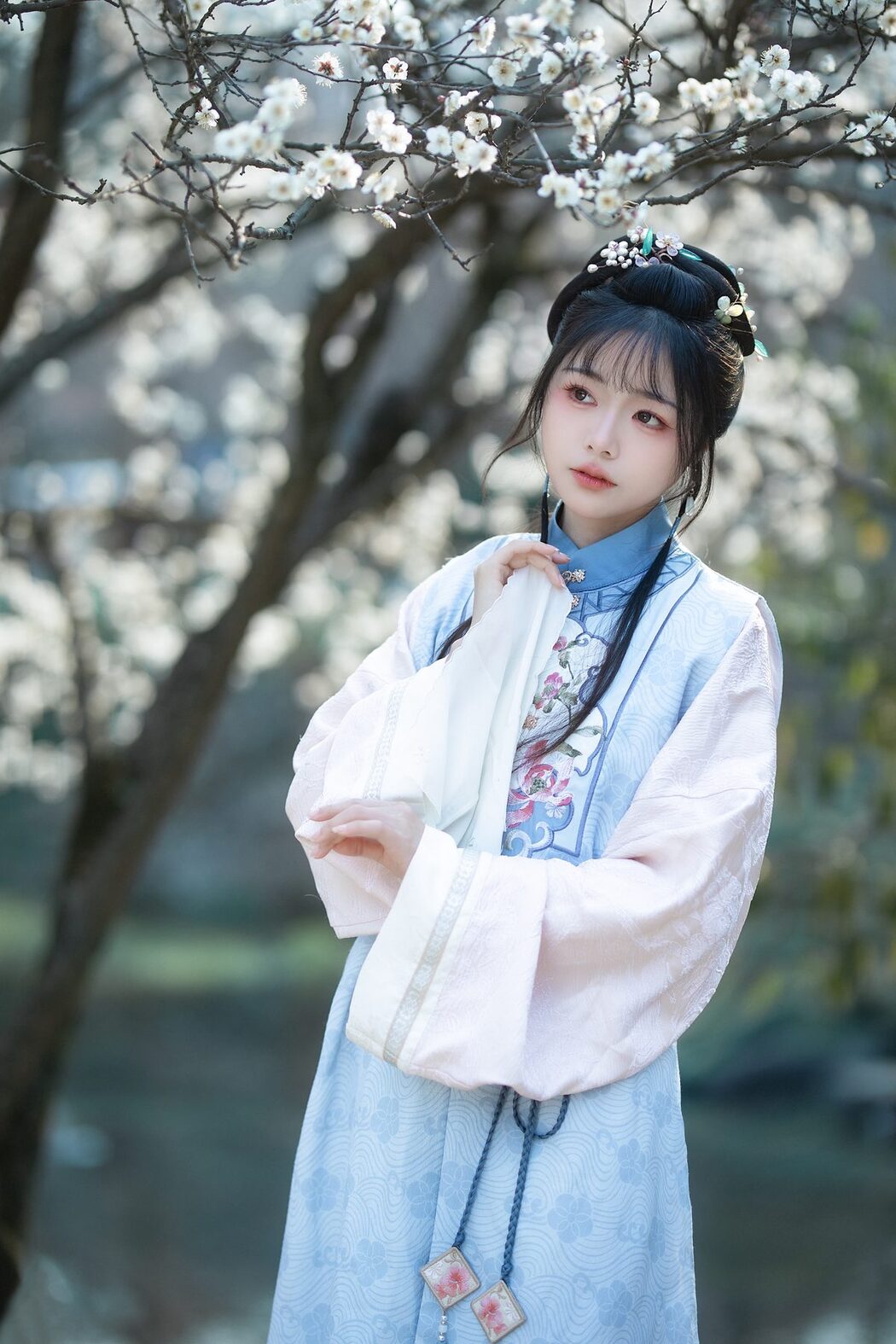 YiTuYu艺图语 Vol.5073 Yun Yun De Hei Yan Quan Er