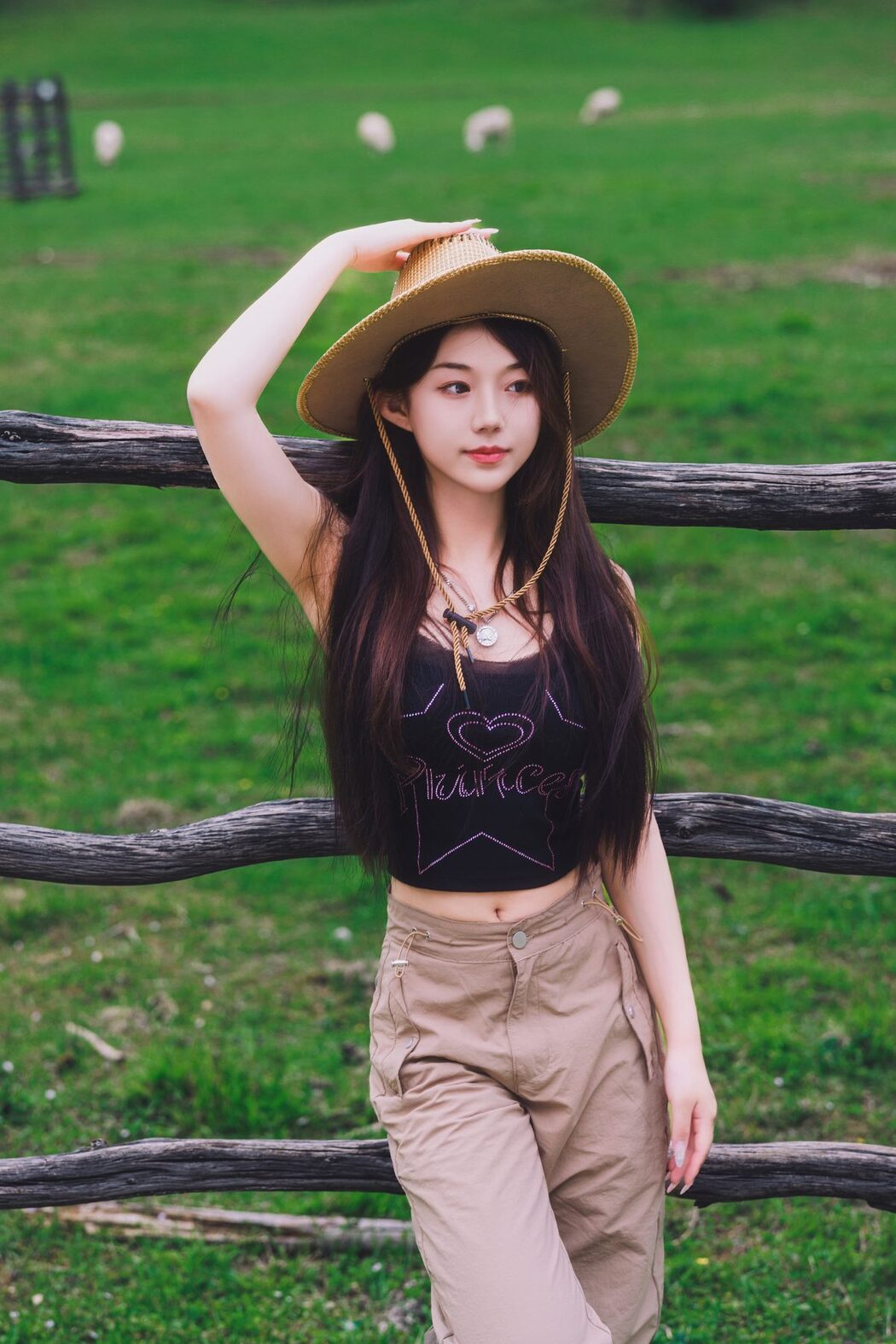 YiTuYu艺图语 Vol.5109 Pei Tong Xue