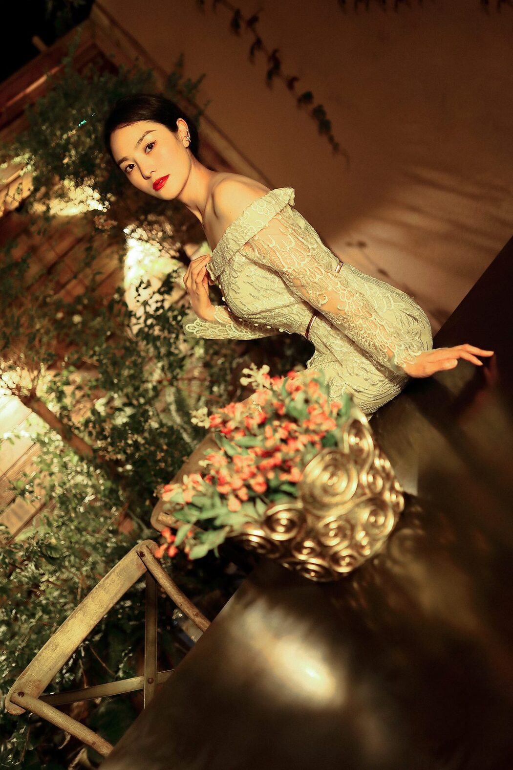 YiTuYu艺图语 Vol.5004 Yi Xuan