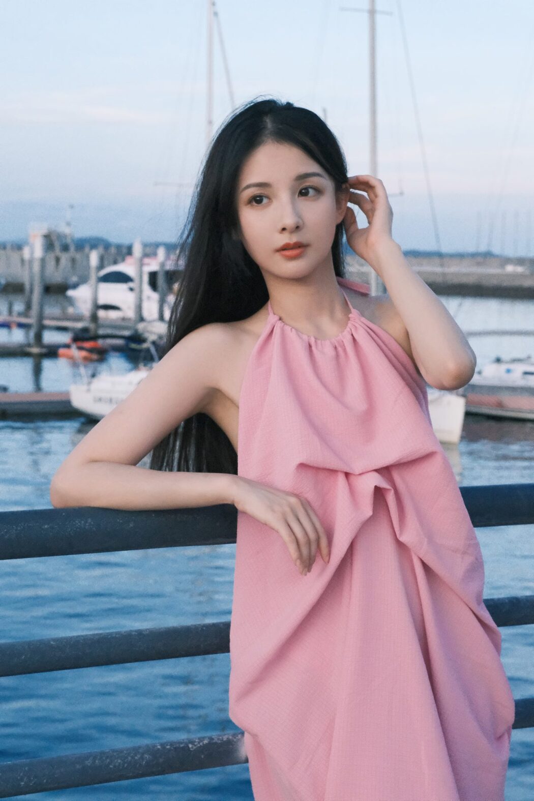YiTuYu艺图语 Vol.5129 Mei Xin Xin