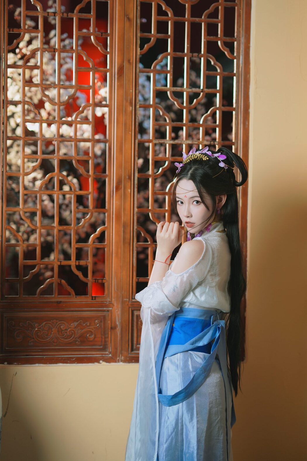 YiTuYu艺图语 Vol.5148 Vi Ge Vivian