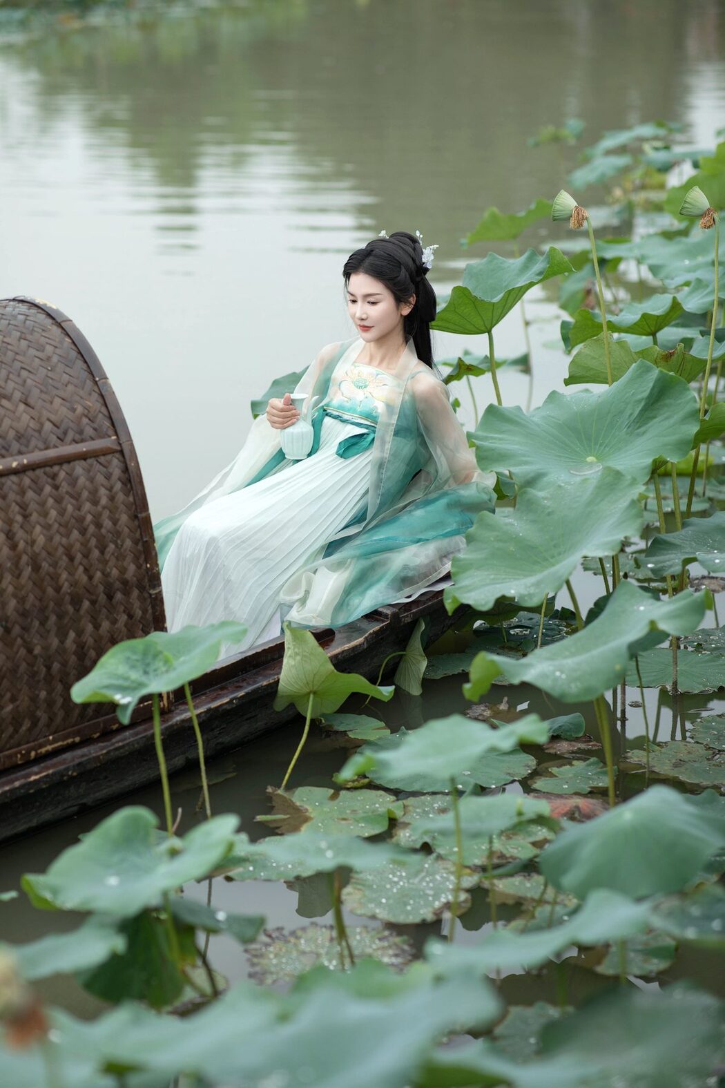 YiTuYu艺图语 Vol.5076 Ji Yi