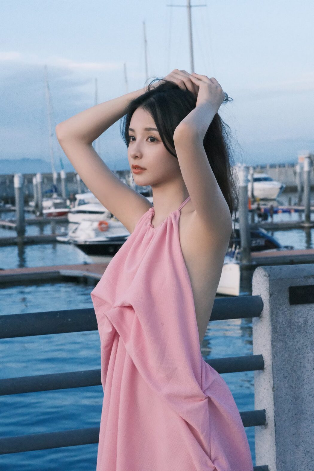 YiTuYu艺图语 Vol.5129 Mei Xin Xin