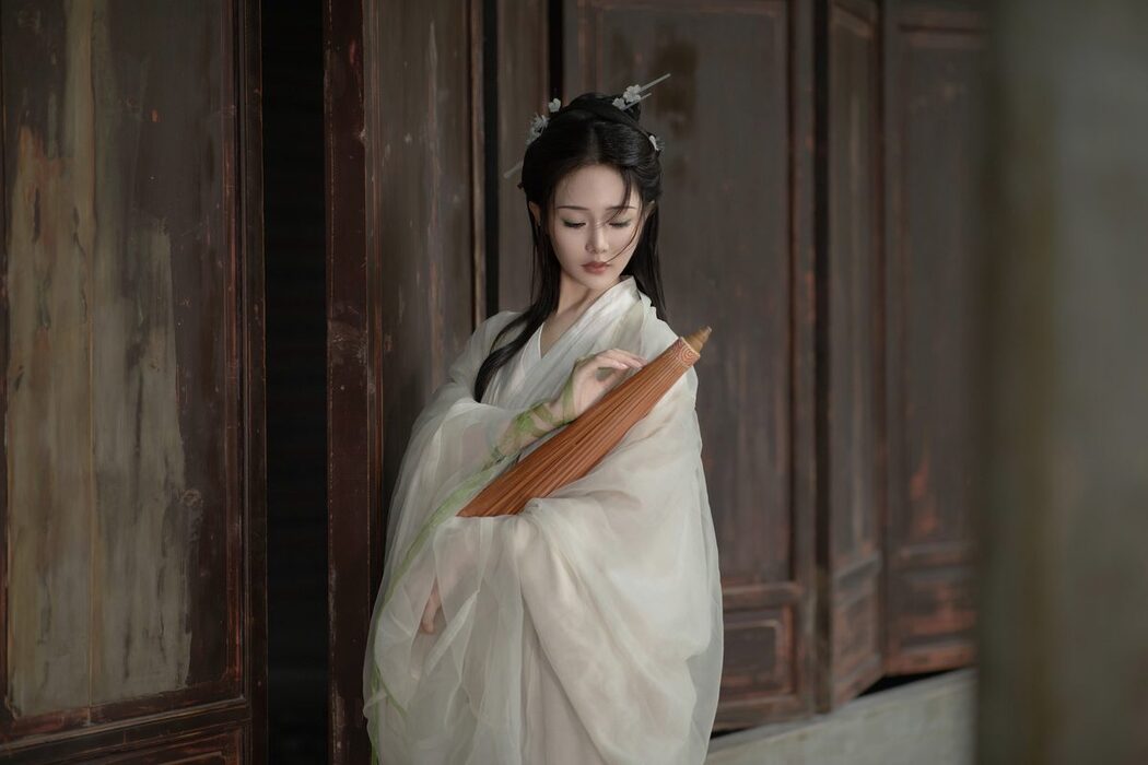 YiTuYu艺图语 Vol.5016 Su Mei Zai Lu Shang