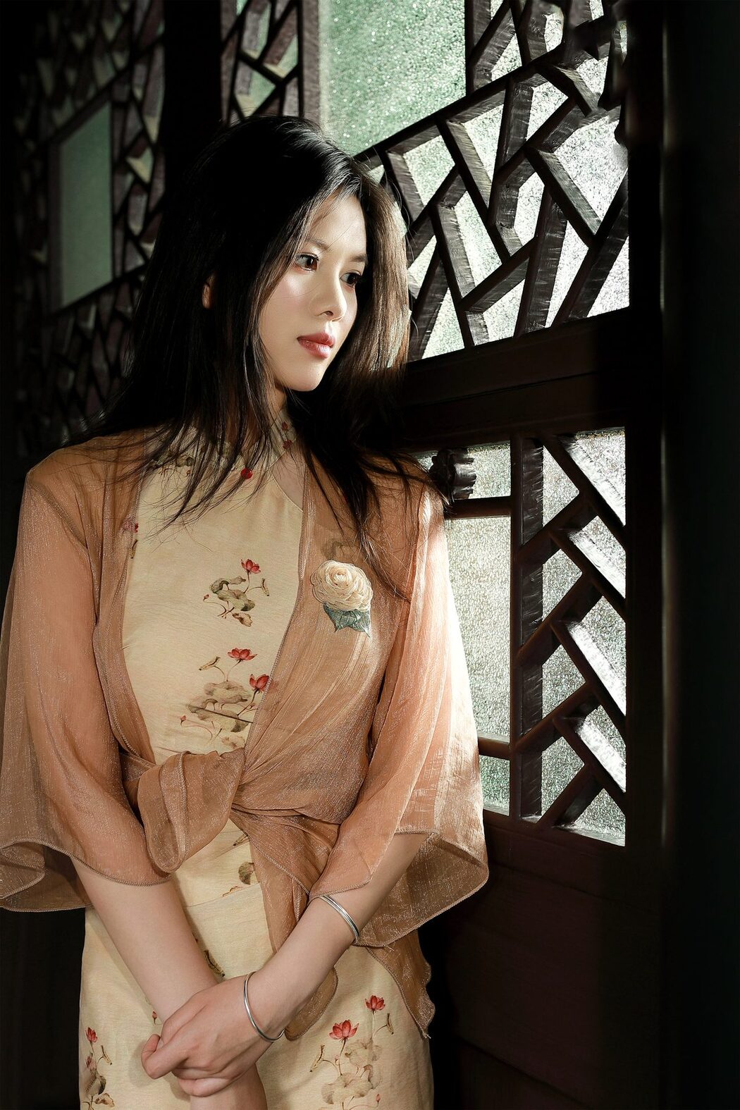 YiTuYu艺图语 Vol.5019 Zi Han