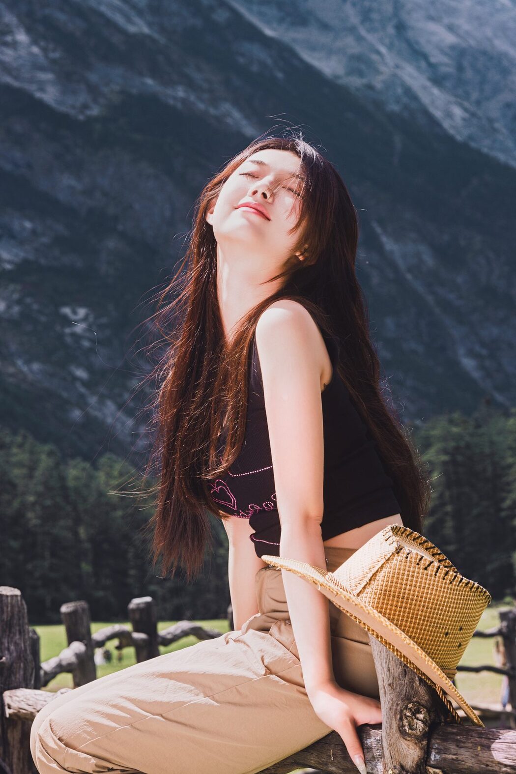 YiTuYu艺图语 Vol.5109 Pei Tong Xue