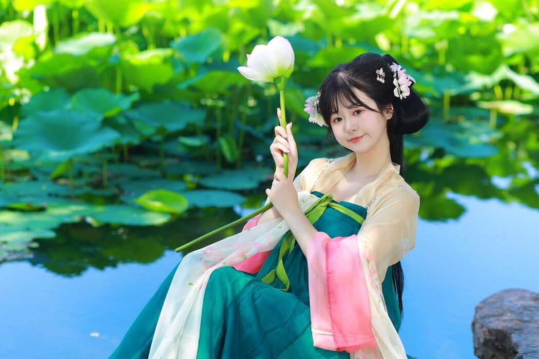 YiTuYu艺图语 Vol.5064 Bu Ke Ai De He He Miao