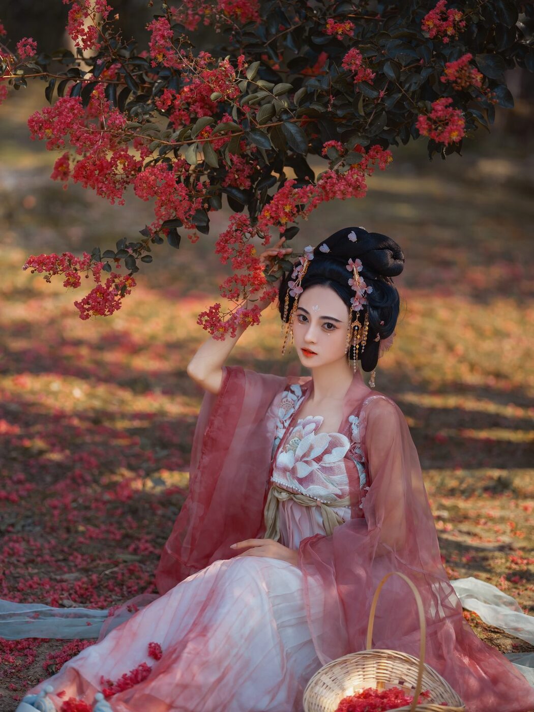 YiTuYu艺图语 Vol.5079 Qian Luo