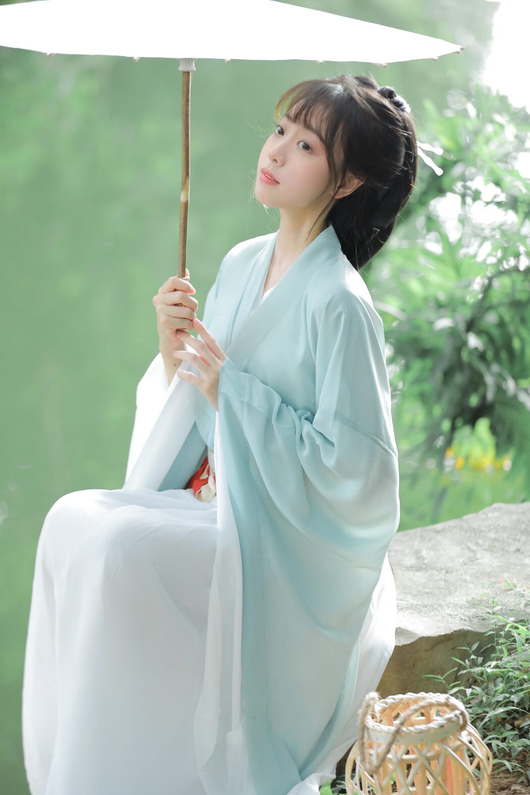 YiTuYu艺图语 Vol.5068 Qian Qian